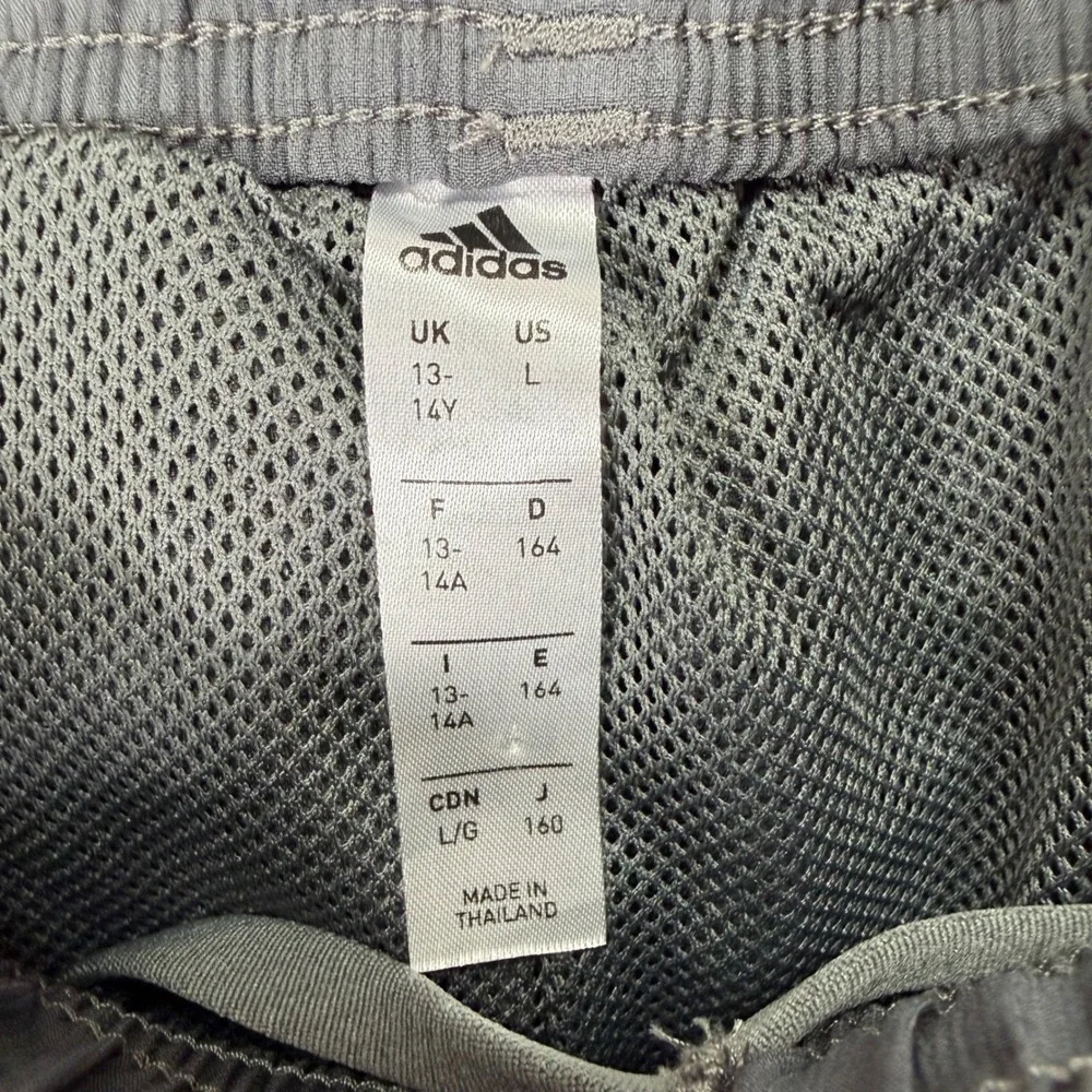 Adidas Track Pants Kids Size‎ L Good Gray Mesh Lined Zipper Pockets 3-Stripe